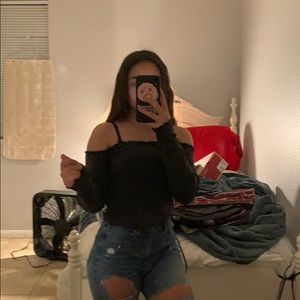 long sleeve crop top